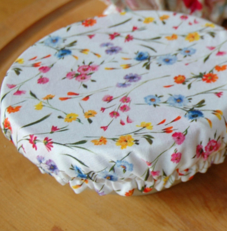 Cotton Bowl Cover Small Leaves