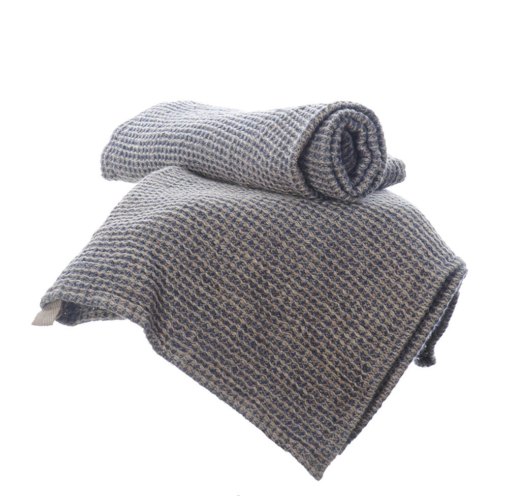 Super Soft Waffle Linen Guest Hand Towels with Hanging Loop in Pink & Blue 50x65cm