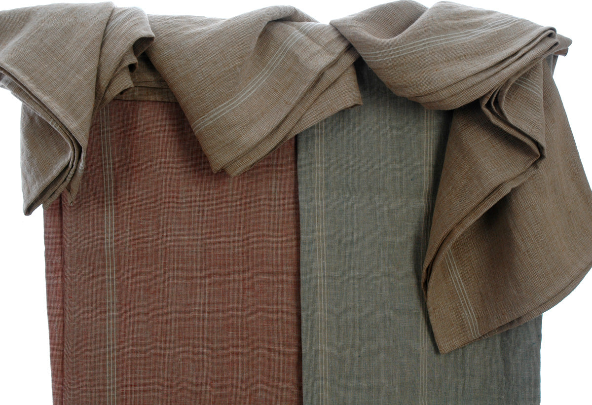 Exquisite Pure French Linen Tablecloths in Rouge 4 Sizes in Stock