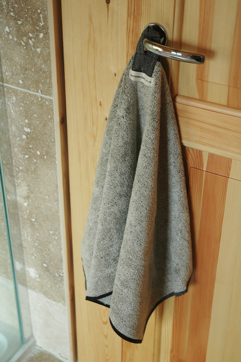 Terry Linen Large Towel with Robust Useful Hanging Loop 65x125cm