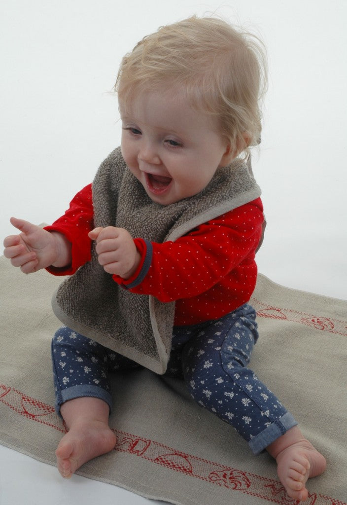 Baby Linen Bibs 2 in a Pack